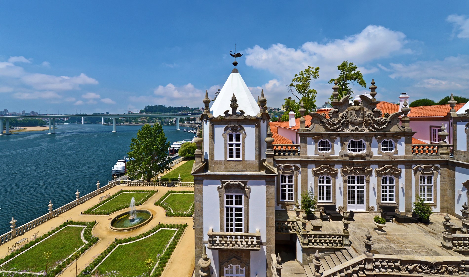 Hotel 5 Estrelas perto do Douro? Reserve Pestana Palácio Freixo!