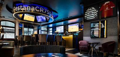 CR7 Corner Bar & Bistro