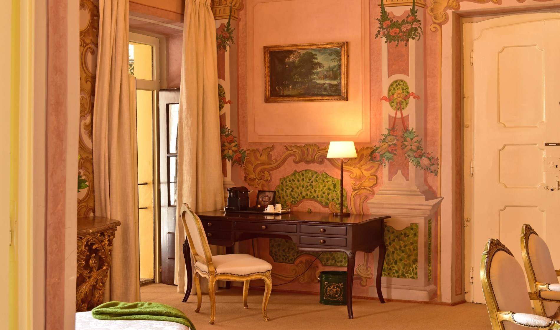 MASTER SUITE