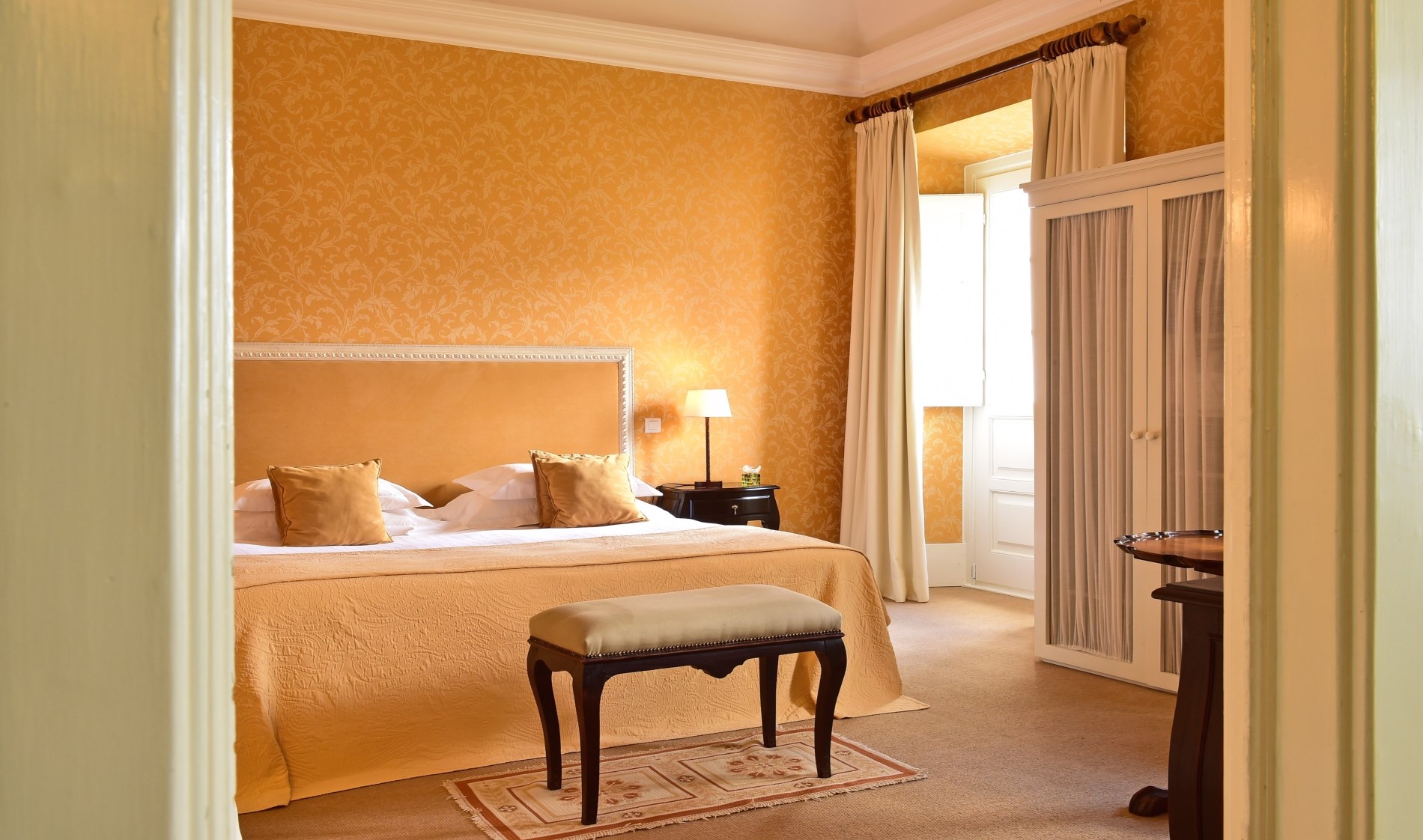 MASTER SUITE