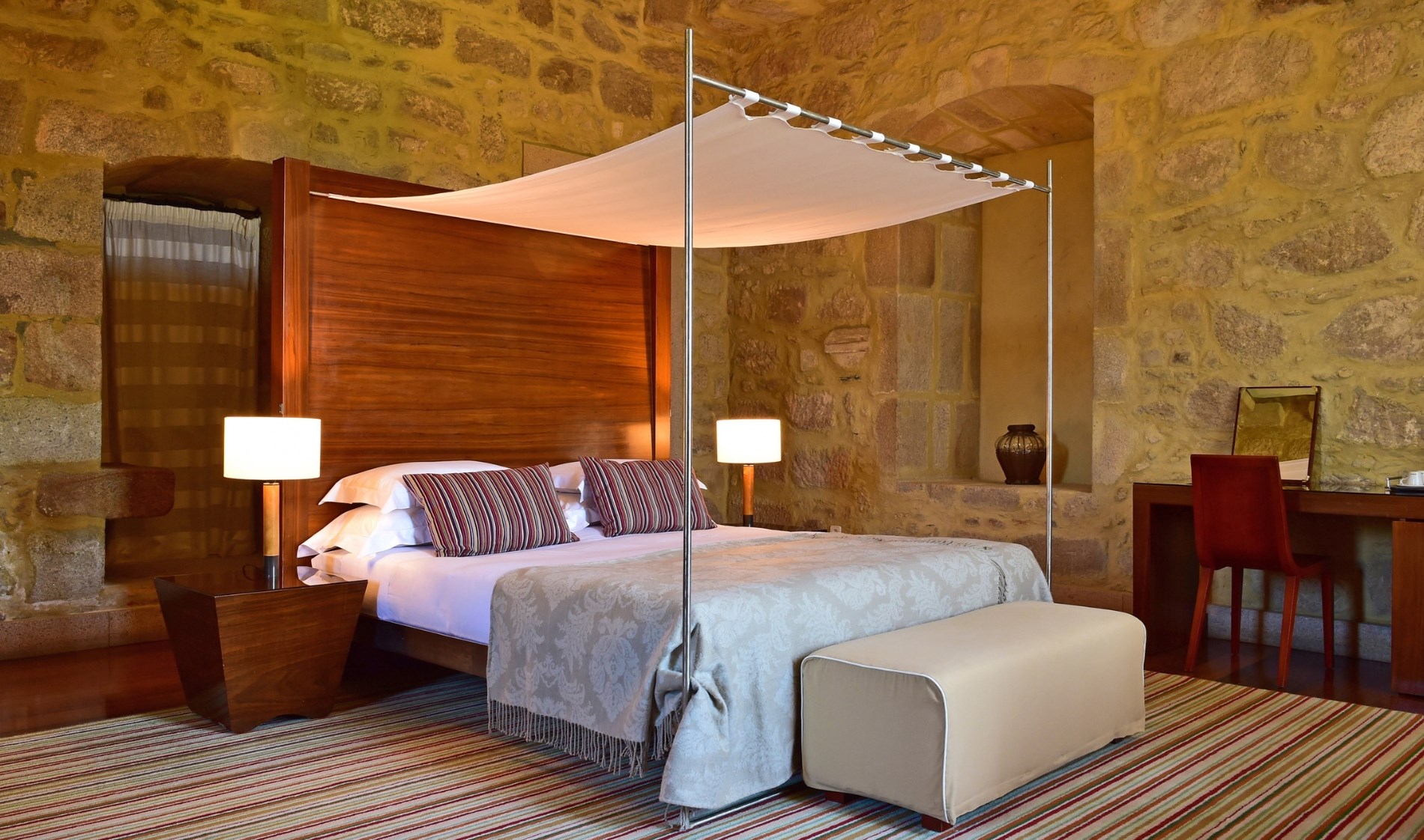 MASTER SUITE
