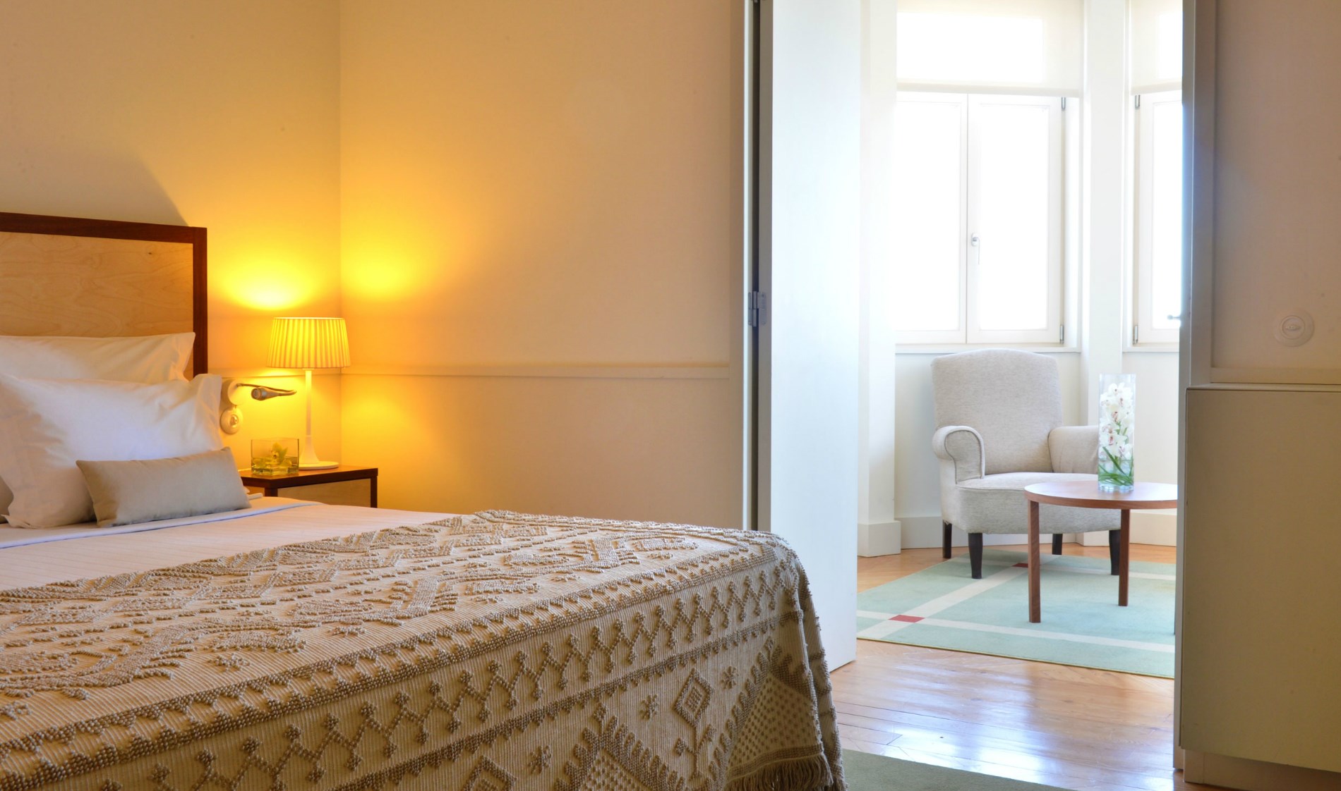 JUNIOR SUITE