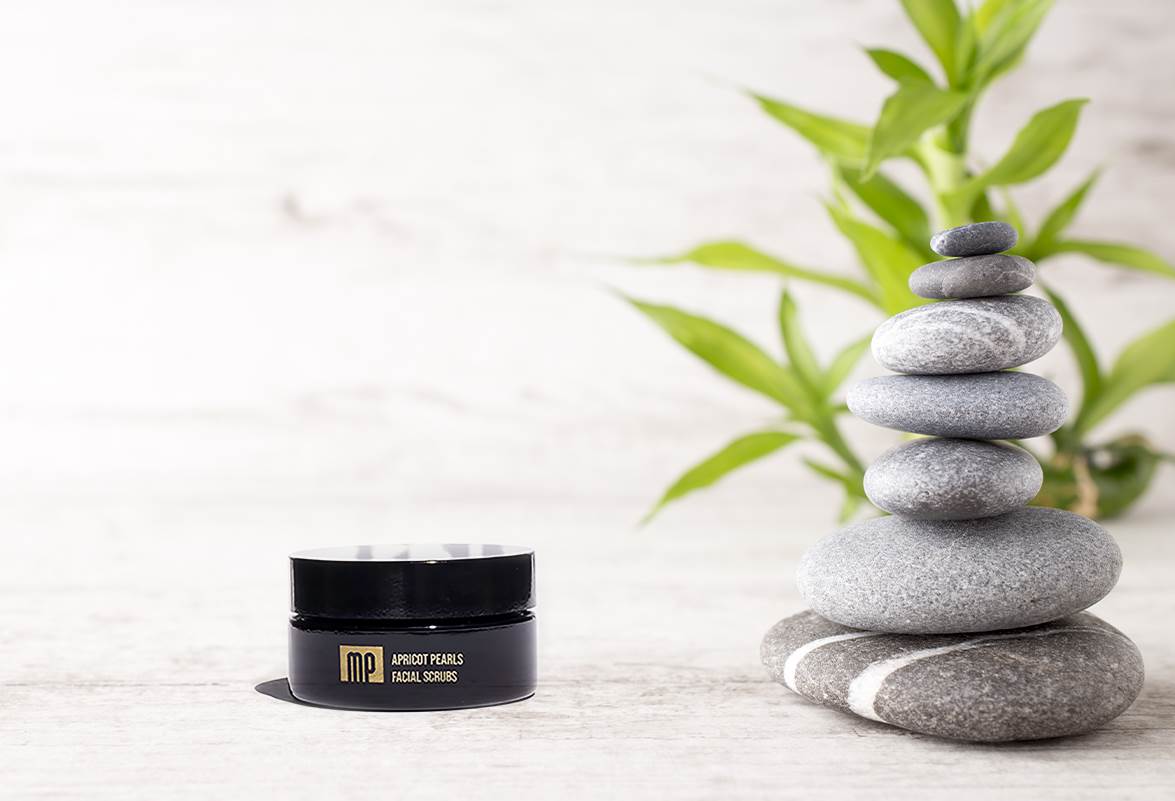 produto-spa-apricot-pearls-facial-scrub