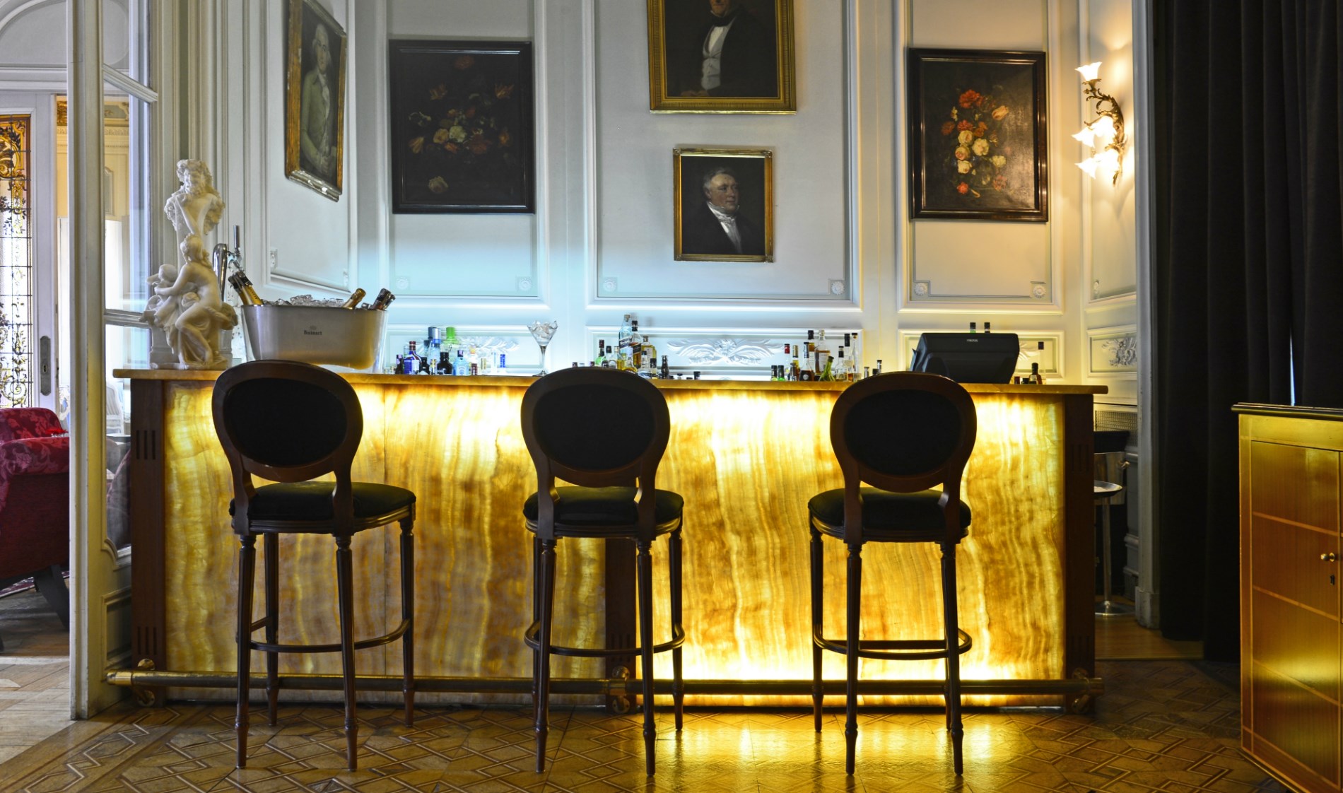 Restaurant In 5 Sterne Hotel In Lissabon