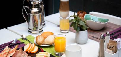 boutique-hotel-barcelona-breakfast-details-1